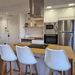 102a Moderno 2 Lägenhet Gijón