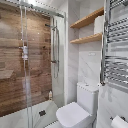 102a Moderno 2 Apartman Gijón